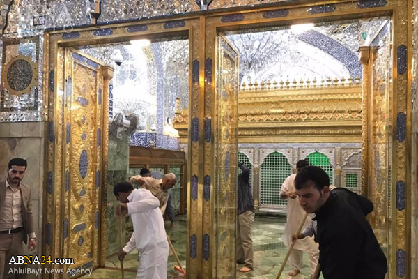 شستشوی گنبد حرم مطهر امام علی(ع) +تصاویر
