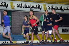 فرنگی کاران نوجوانان راهی باکو می شوند