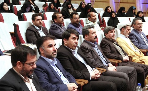 تجلیل از پدران شهدای استان+ تصاویر