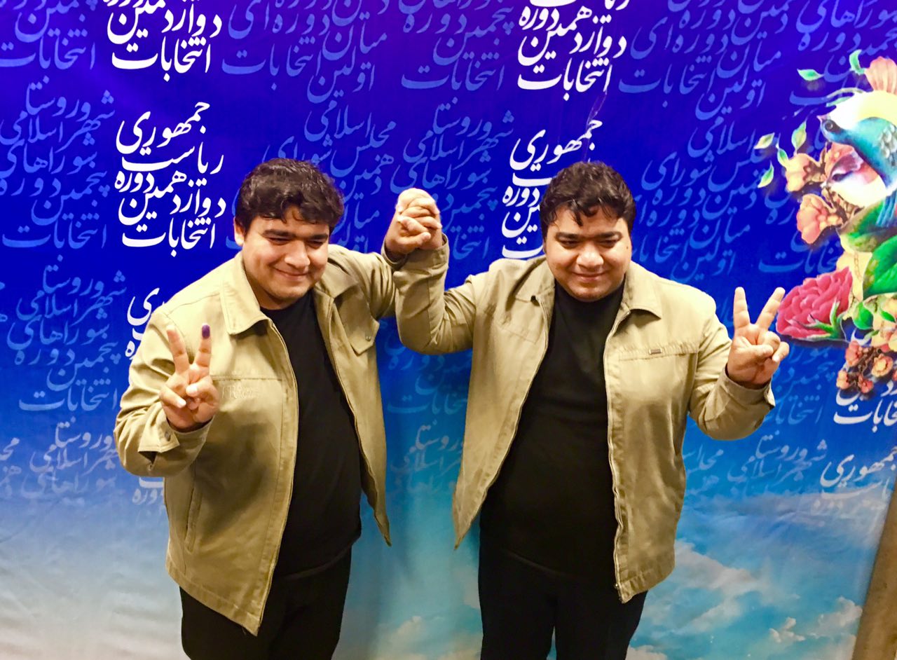 ثبت نام انتخاباتی دوقلوها/ سر ریاست جمهوری دعوا نمی کنیم / برادرم را وزیر امور خارجه می کنم