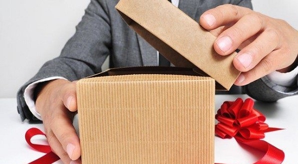 چگونه امروز پدرمان را خوشحال کنیم؟/ ایده&zwnj;های غافلگیر کننده!
