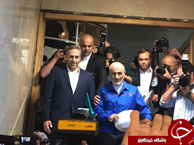 آغاز اولین روز ثبت نام از داوطلبان انتخابات ریاست جمهوری/ میرسلیم: رقيب اصلی بنده رئيس جمهور فعلی است/ نام نویسی 76 نفر تاکنون