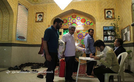 آغاز آیین معنوی اعتکاف در مساجد سمنان - گزارش تصویری