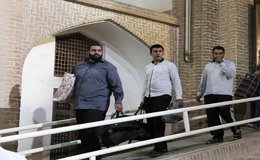مراسم معنوی اعتکاف در مسجد ملا اسماعیل +تصاویر