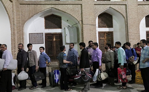 مراسم معنوی اعتکاف در مسجد ملا اسماعیل +تصاویر