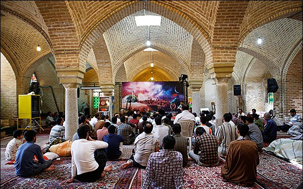 آیین معنوی اعتکاف در همدان