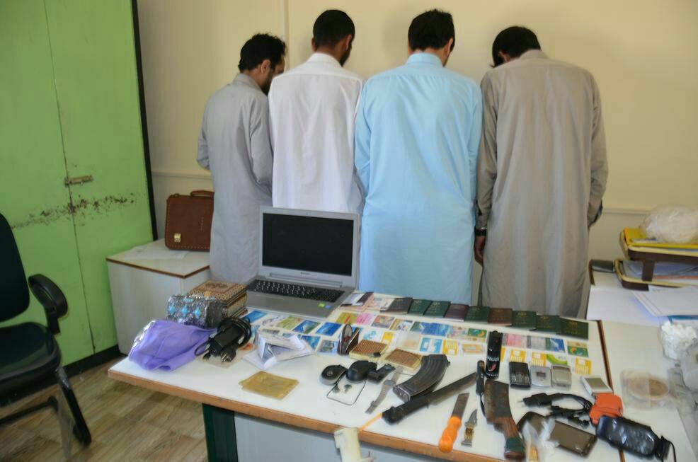 انهدام باند سارقان به عنف در زاهدان