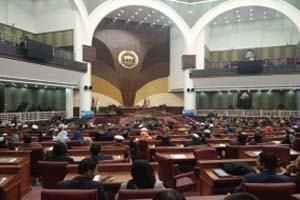 به تعلیق در آمدن عضویت چهار عضو مجلس نمایندگان