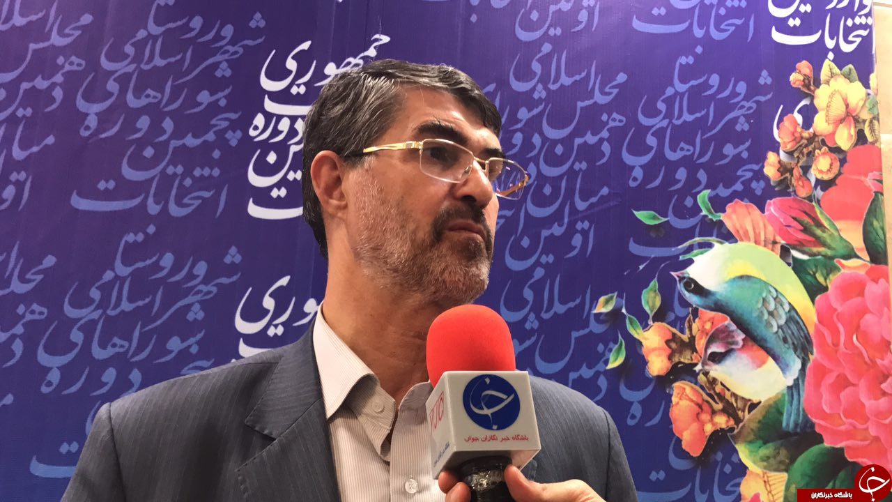 موسی الرضا ثروتی برای ثبت نام انتخابات ریاست جمهوری در وزارت کشور حضور یافت