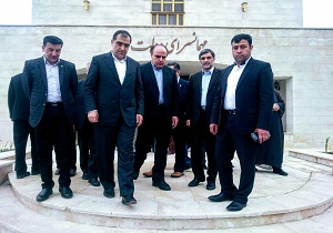 وزیر بهداشت وارد روانسر شد