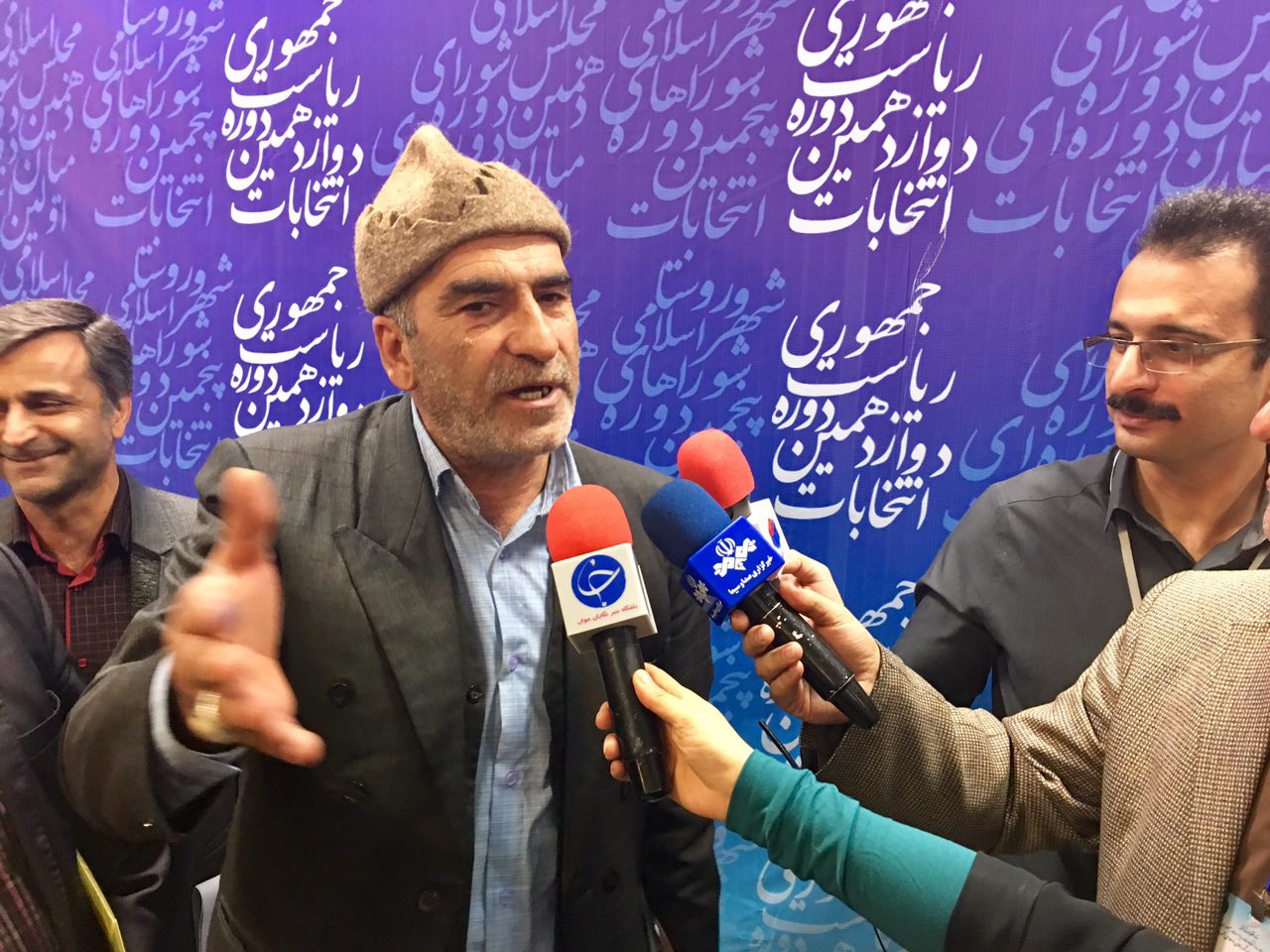 نامزدی با وعده دفاع از حقوق حیوانات/ خیلی خوابم می&zwnj;آید!