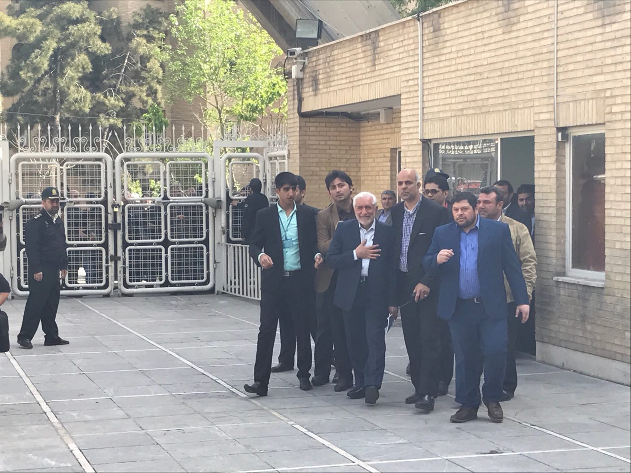 غرضی برای ثبت نام در انتخابات ریاست جمهوری وارد وزارت کشور شد