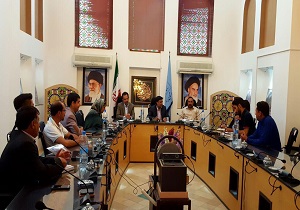 جلسه ساماندهی کمپهای کویرنوردی استان یزد