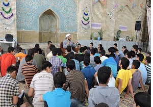 اولین  مراسم معنوی اعتکاف 305 دانش‌آموزان مهریزی