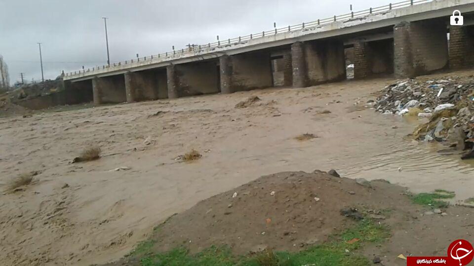 جاری شدن سیل در آذرشهر + تصاویر