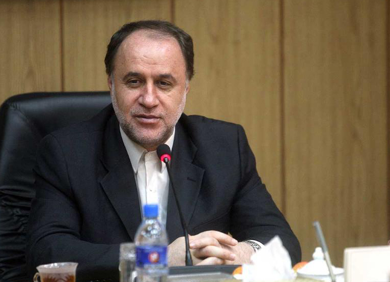 متاسفانه در کشورمان بی عدالتى وجود دارد/مسئول نظام نباید وقت خود را به کارخانه دارى اختصاص دهد