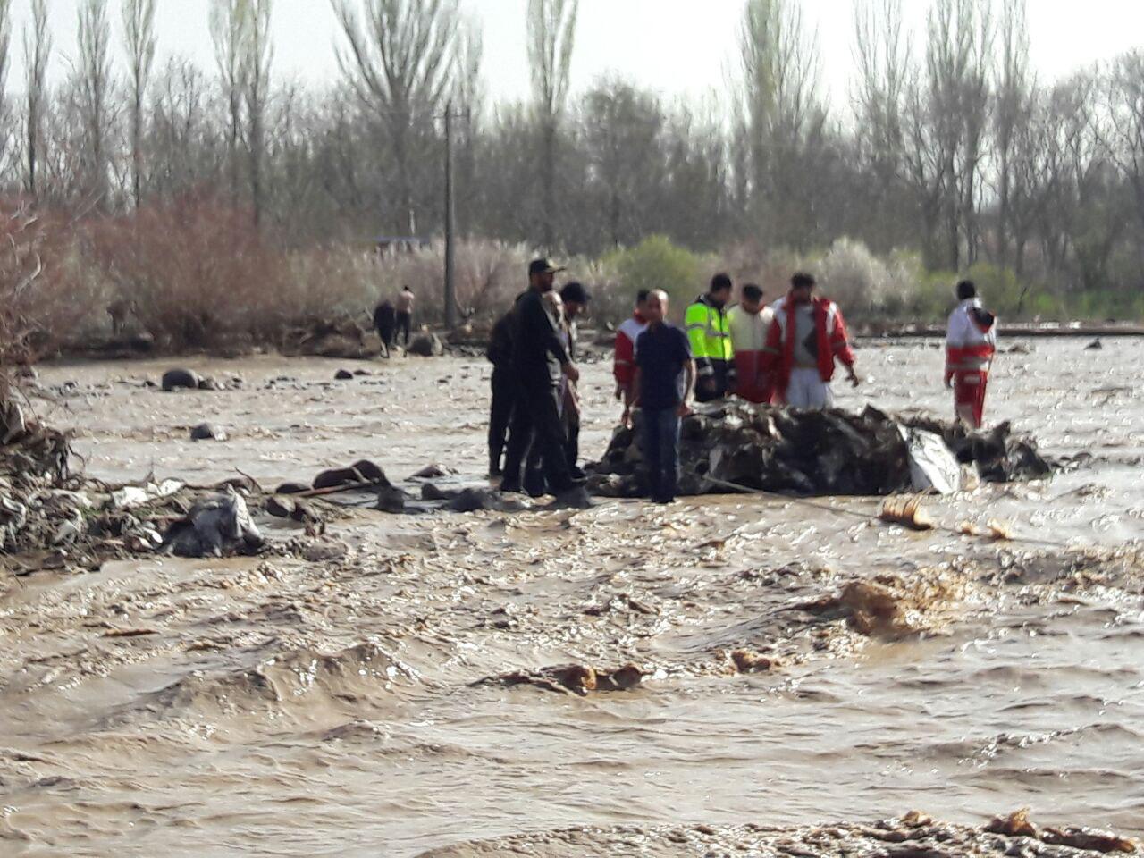 امدادرسانی به 670 نفر از سیل زدگان در آذربایجان شرقی