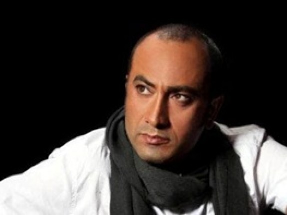 عارف لرستانی درگذشت