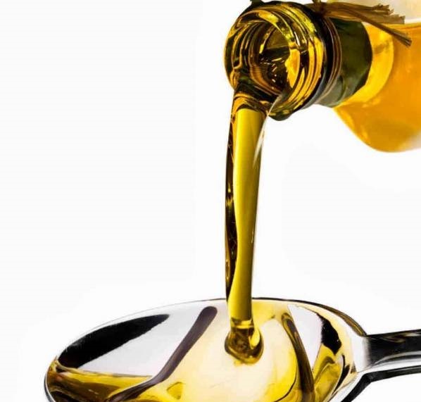 هشدار به دختران! این روغن را هرگز نخورید!