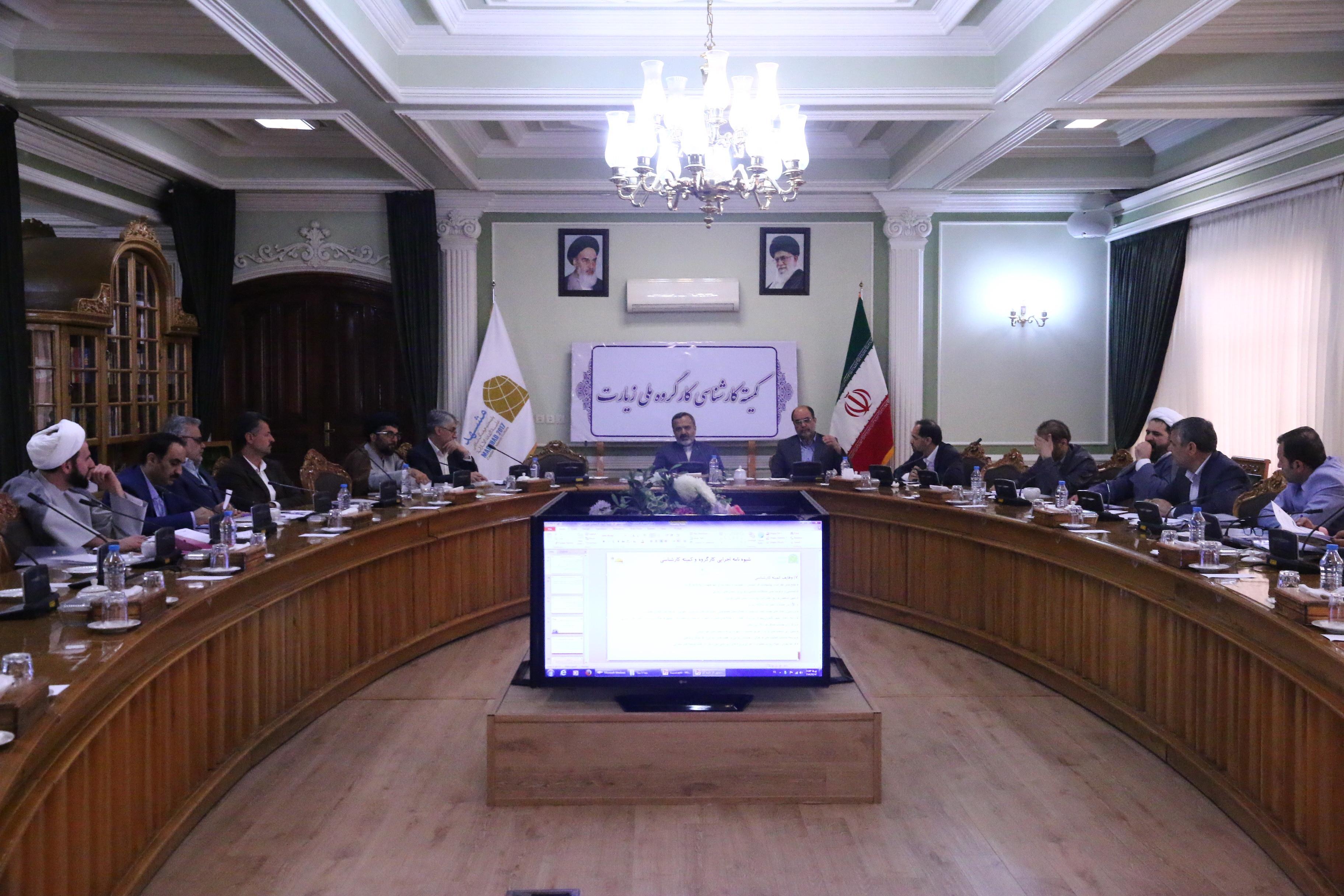 ساخت 100 مجتمع رفاهی از مبادی ورودی مرزهای زمینی تا مشهد