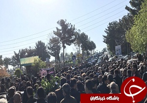 خاکسپاری پیکر عارف لرستانی در زادگاهش روستای سیمینه