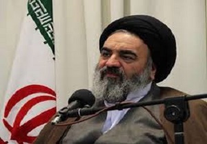 مردم در انتخاب رئیس جمهورعملکرد کاندیداها را در نظر بگیرند