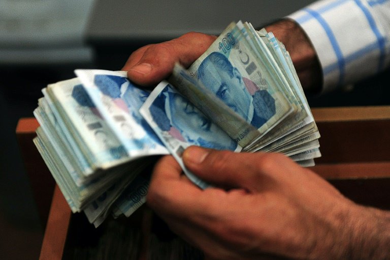 تقویت ارزش لیر و شاخص بورس ترکیه پس از اعلام نتایج همه پرسی