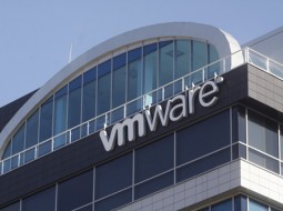 خدمات ابری فوجیتسو و VMware مخصوص شرکت&zwnj;های خودروسازی