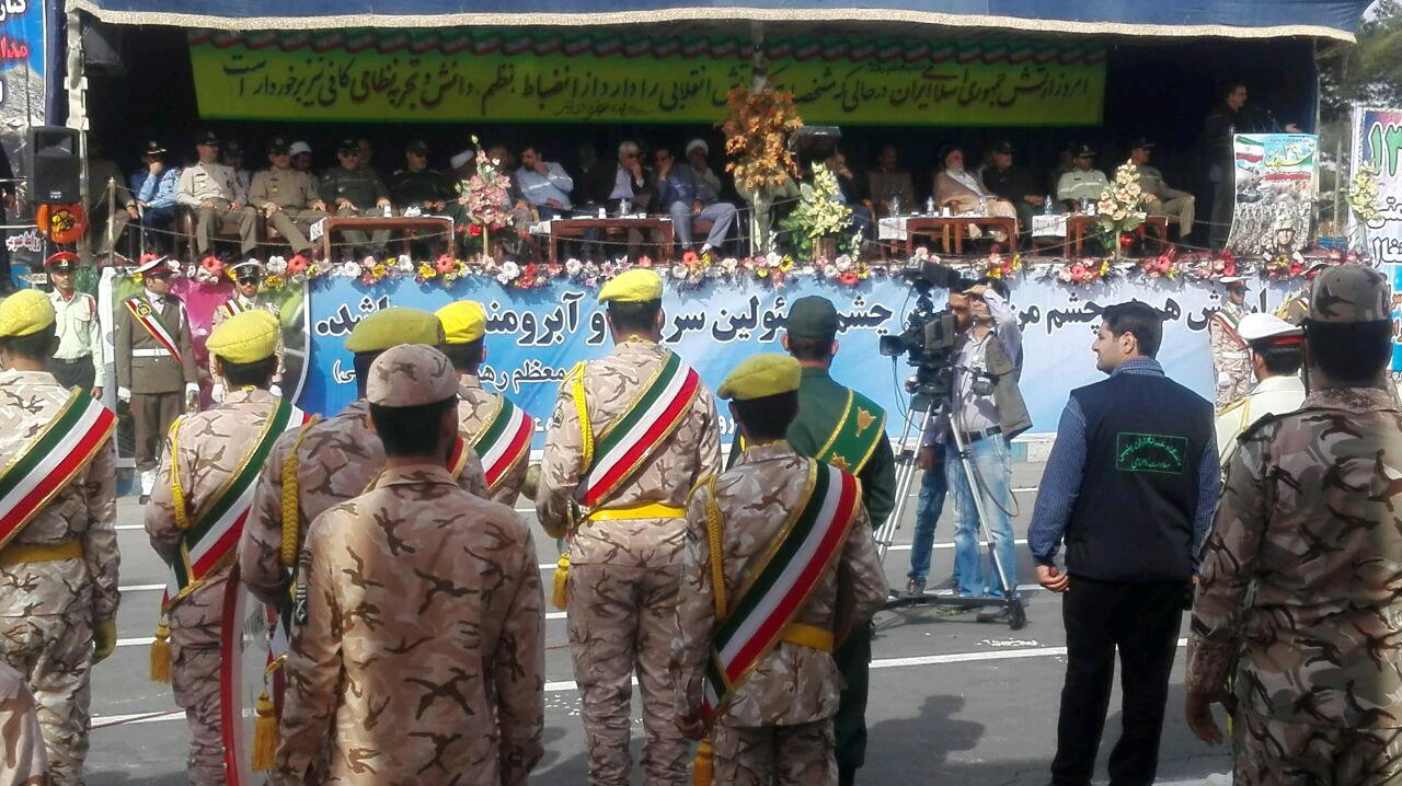 نمایش اقتدار نیروهای مسلح در کرمان