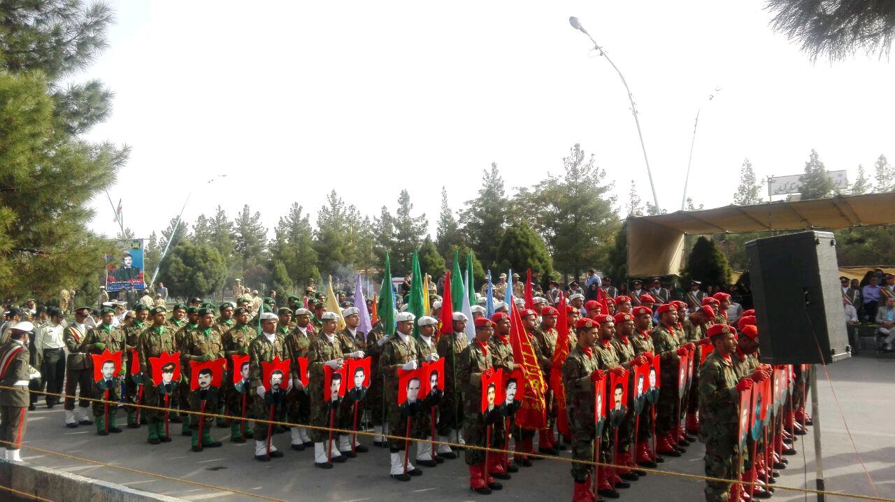 نمایش اقتدار نیروهای مسلح در کرمان