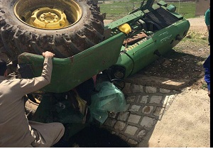 واژگونی تراکتور در روستای تپه کوئیک روانسر