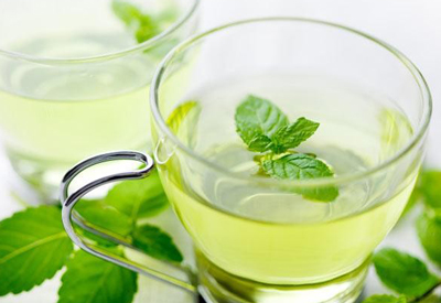 ضرورت استفاده از گیاهان سنتی برای تولید نوشیدنی سالم