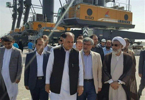 بازدید وزیر دادگستری از بندر شهید بهشتی چابهار +عکس