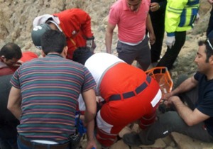 سقوط پاراگلایدر در سمنان ۲ مصدوم برجای گذاشت
