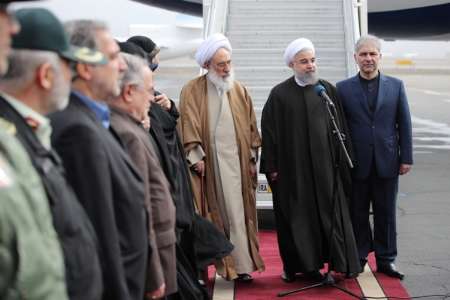 دولت با همه توان برای کمک به آسیب دیدگان سیل تلاش می کند/بازدید رئیس جمهور از منطقه سیل زده غله زار آذرشهر+ تصاویر
