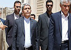 بازدید وزیر اقتصاد از مجتمع کشت و صنعت لرستان