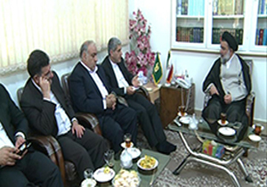 دیدار وزیر امور اقتصاد و دارایی با نماینده، ولی فقیه لرستان