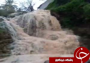 شهروند خبرنگار: نمایی از آبشار زیبای مروارید + فیلم