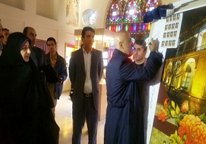 رونمایی از تمبر کاخ موزه چهلستون قزوین