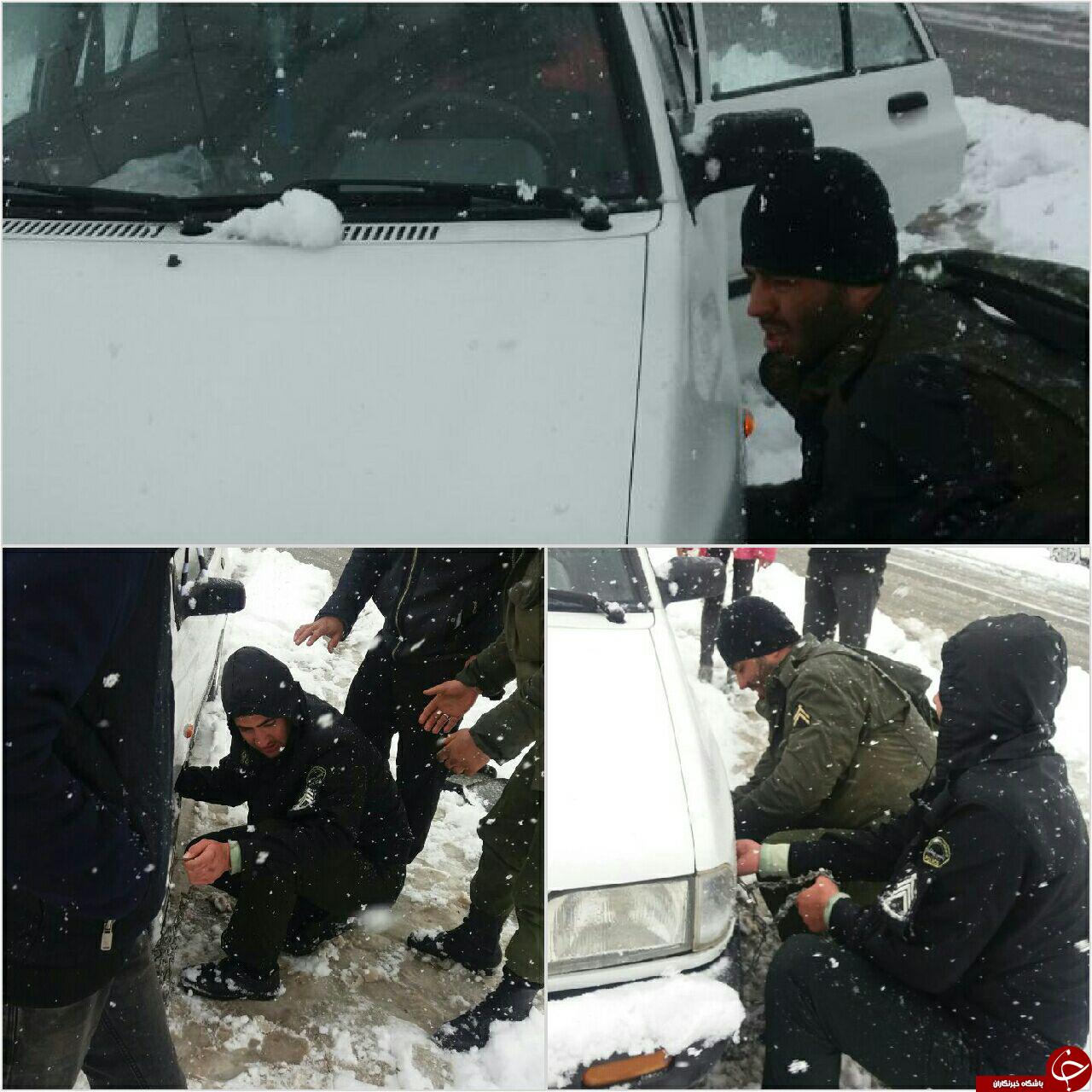 امداد رسانی پلیس راه به مسافران و رانندگان گرفتار در برف در محور هراز +تصاویر
