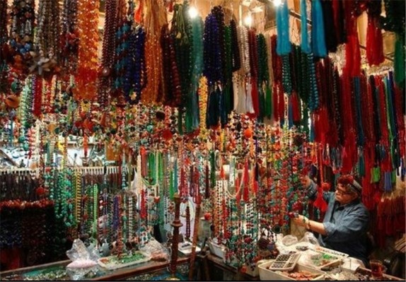 بازار چند هزار میلیاردی سوغات زیارت در قبضه چينی&zwnj;ها/غفلت از توسعه تولیدات ملی در بازار سوغات شهرهای مذهبی