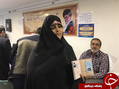 کدام چهره&zwnj;های مشهور در ششمین روز ثبت&zwnj;نام انتخابات شوراها نام&zwnj;نویسی کردند؟ + تصاویر