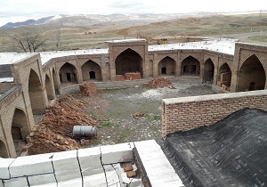نمایی از کاروانسرای تاریخی جمال‌آباد + فیلم