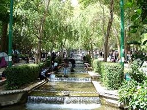 محلات ؛ بهاری ترین شهر ایران میزبان گردشگران نوروزی