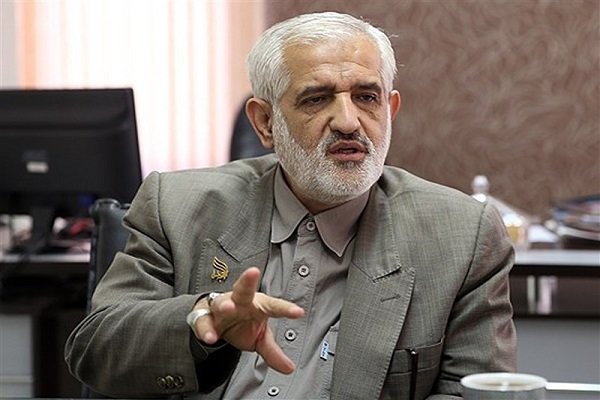 سروری: نباید اجازه داد افراد با رویکرد سیاسی در لیست انتخابات شوراها قرار بگیرند