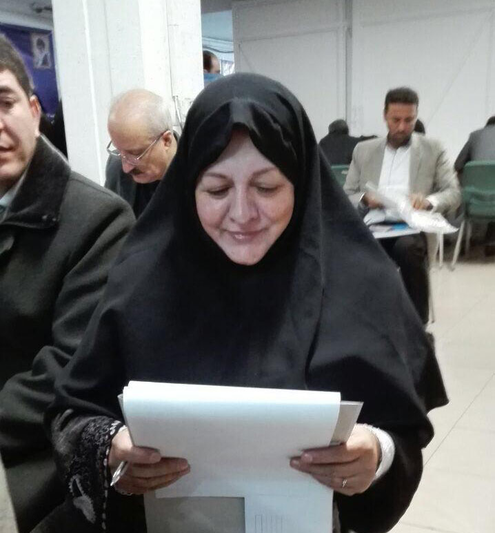 کدام چهره&zwnj;های مشهور در آخرین روز ثبت&zwnj;نام انتخابات شوراها نام&zwnj;نویسی کردند؟ + تصاویر