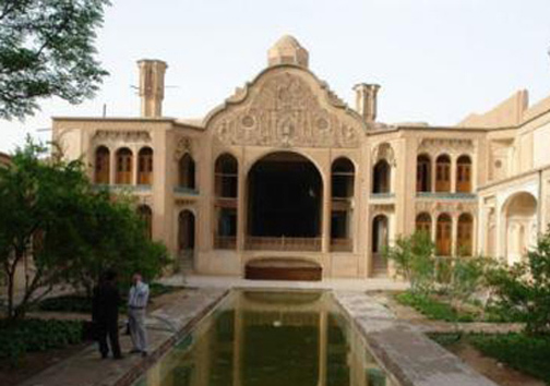 نگین الماس خانه&zwnj;های تاریخی بر انگشتری کاشان می&zwnj;درخشد