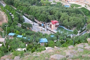 شهرستان چشمه‌ها و سراب ها