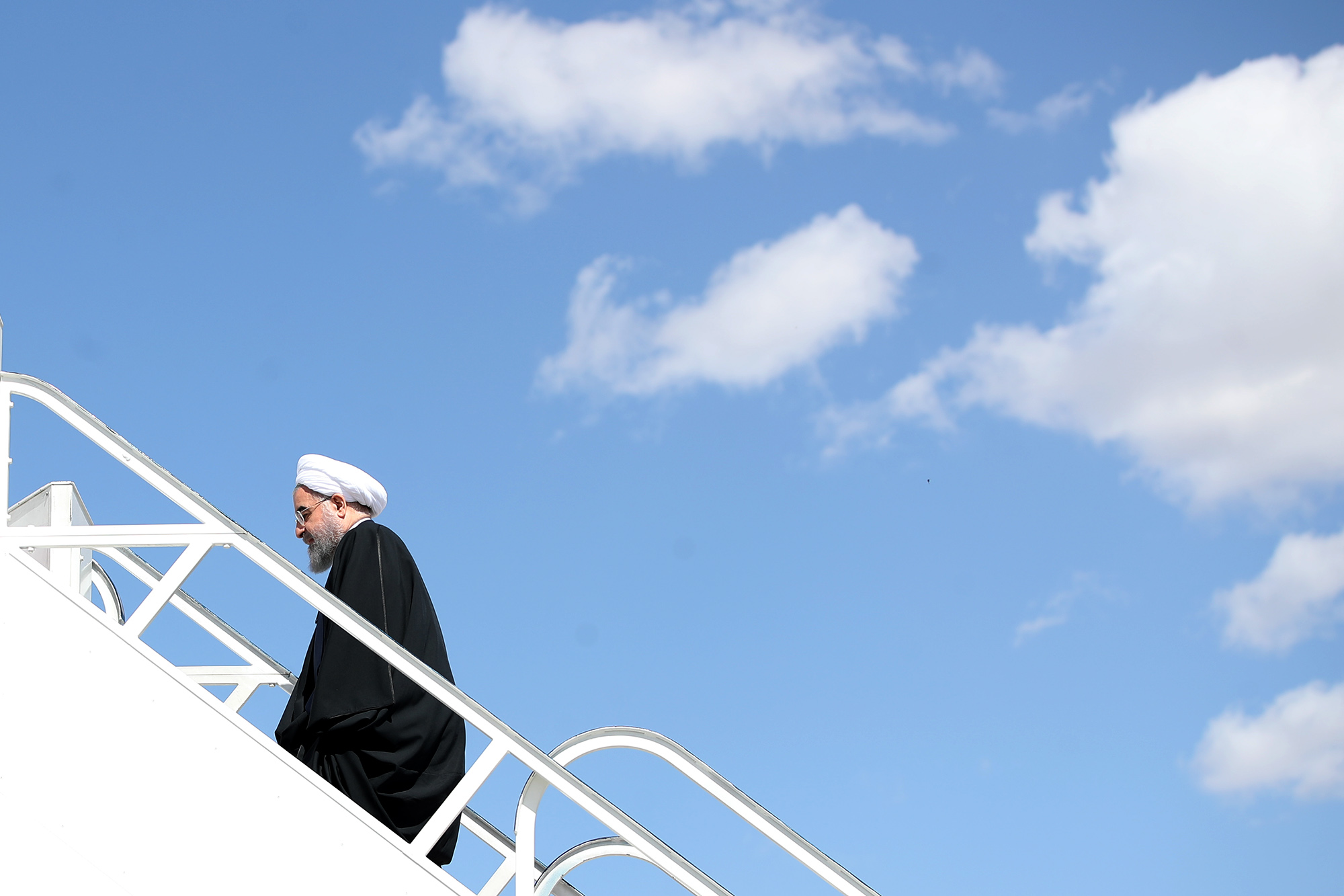 رئیس جمهور عازم مسکو شد