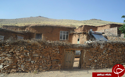 کوچک ترین روستای خورشیدی نهاوند با خانه های سنگی چند صدساله+تصاویر